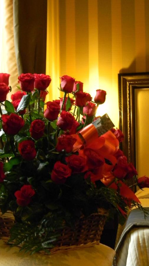 Domus Romantica ภายนอก รูปภาพ